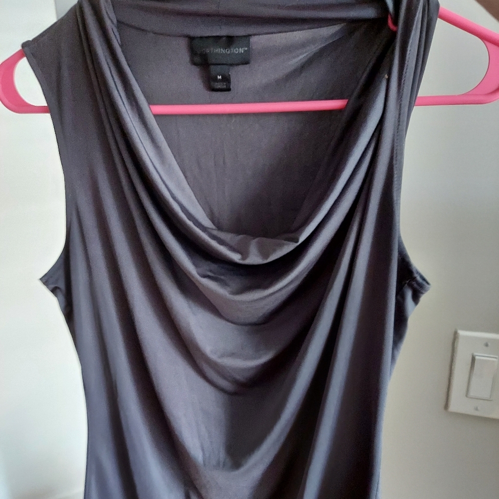Sleeveless cowlneck top